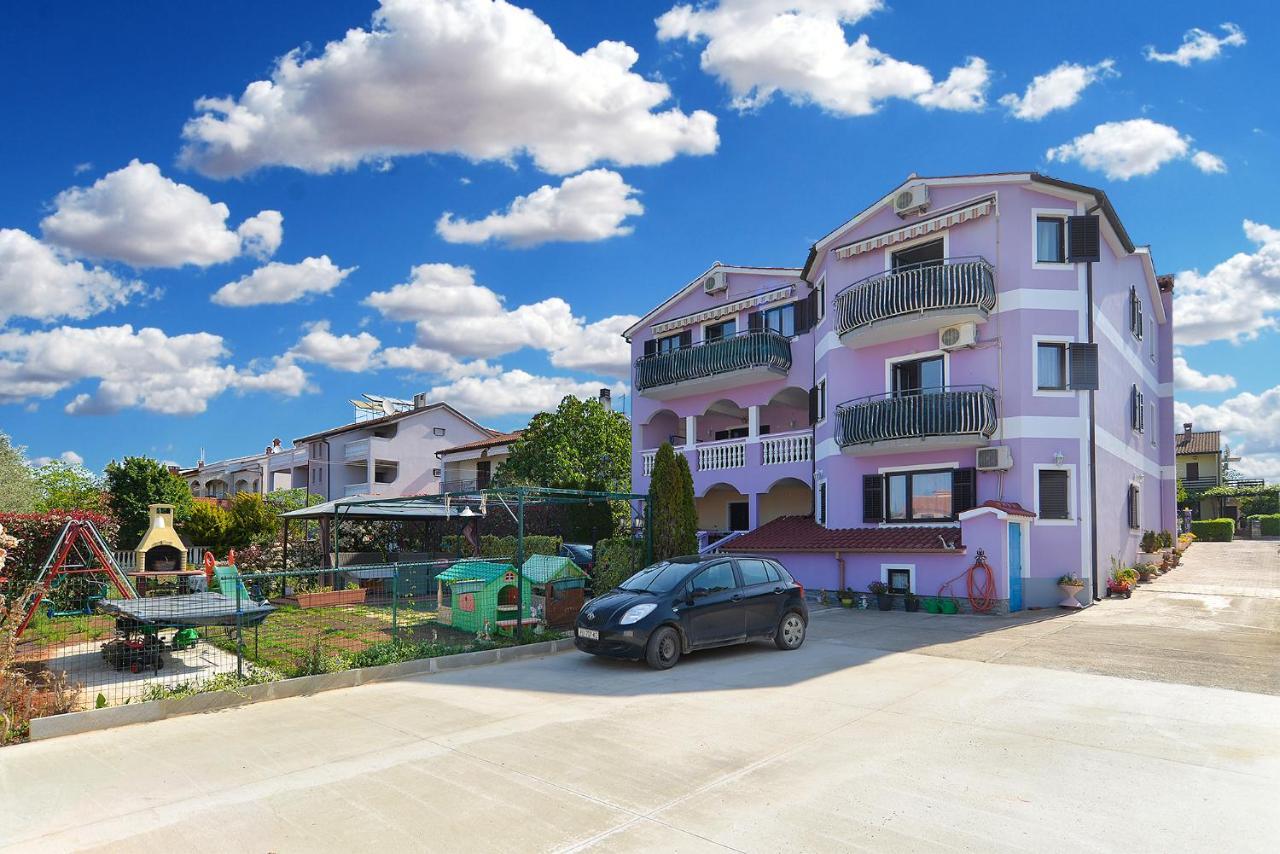 Apartments Anka 1223 Peroj Kültér fotó