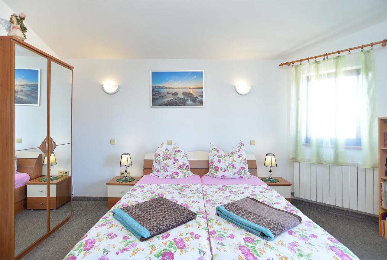Apartments Anka 1223 Peroj Kültér fotó