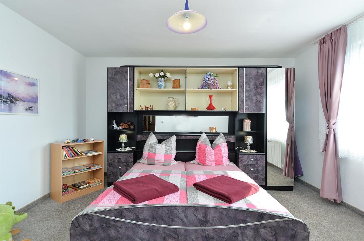 Apartments Anka 1223 Peroj Kültér fotó